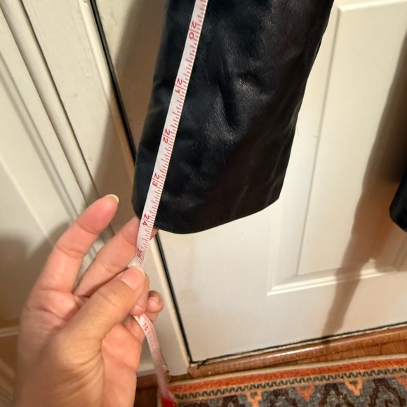 Vintage Black Leather Trench Coat - Picture 9 of 9